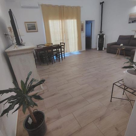Casa Emma Apartment Cabras Bagian luar foto