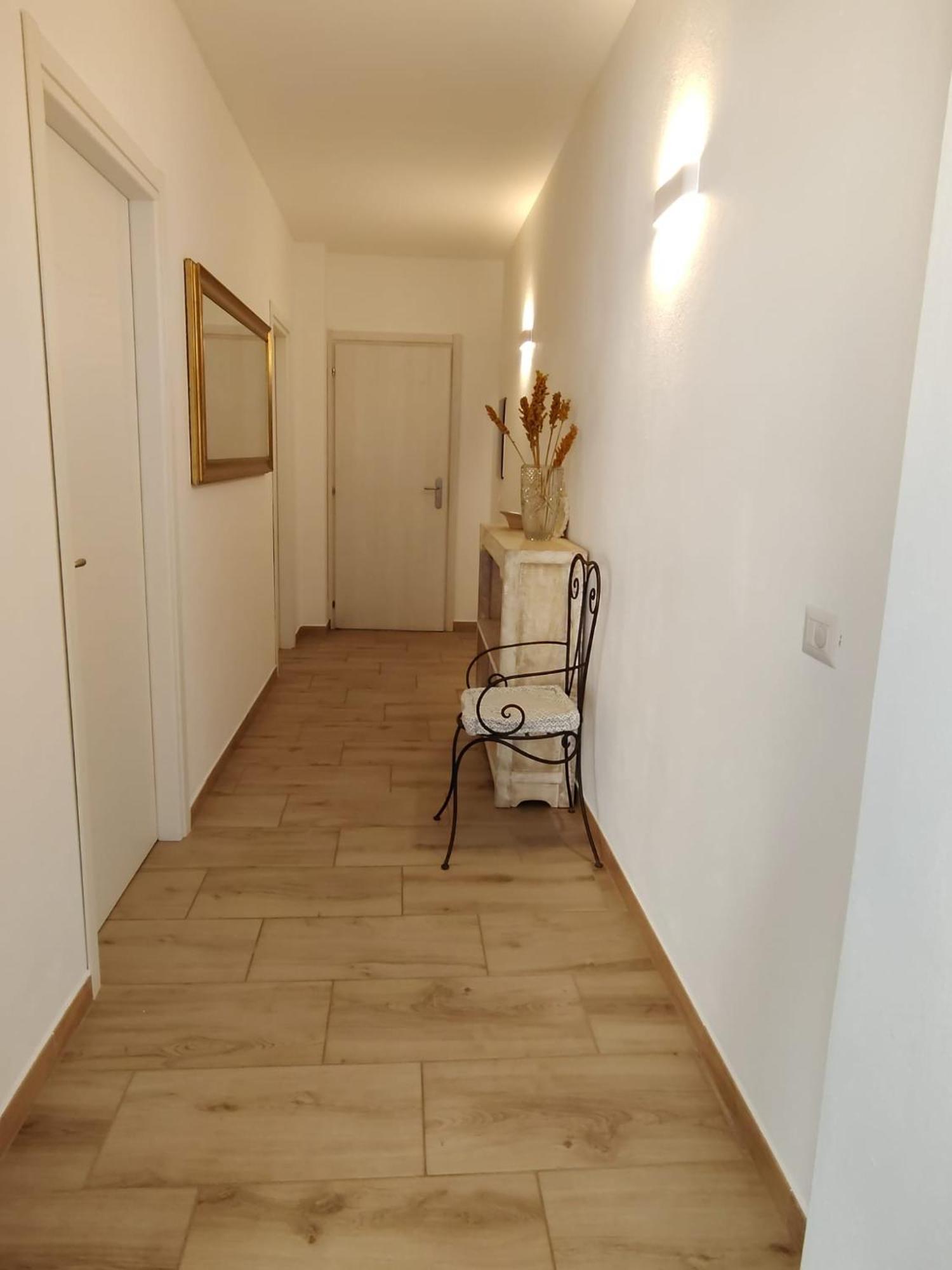 Casa Emma Apartment Cabras Bagian luar foto